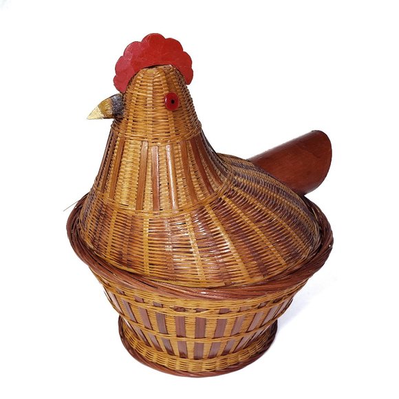Other - Vintage Chicken Wicker Two Piece Basket Storage Hen Egg Boho Farmhouse